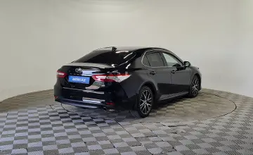 Toyota Camry 2021 года за 15 270 000 тг. в Алматы