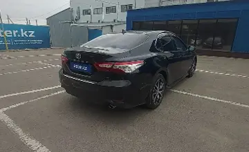 Toyota Camry 2021 года за 15 270 000 тг. в Алматы фото 3