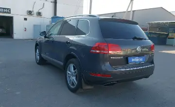Volkswagen Touareg 2010 года за 8 990 000 тг. в Шымкент фото 4