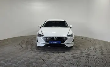 Hyundai Sonata 2021 года за 9 490 000 тг. в Алматы фото 2