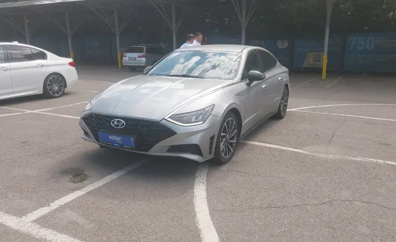 Hyundai Sonata 2020 года за 7 690 000 тг. в Алматы