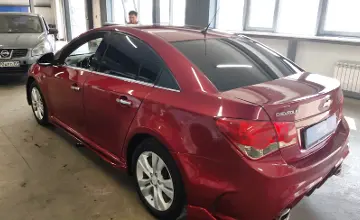 Chevrolet Cruze 2013 года за 3 500 000 тг. в Астана фото 4