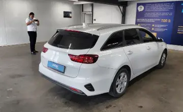 Kia Ceed SW 2024 года за 8 790 000 тг. в Астана фото 3