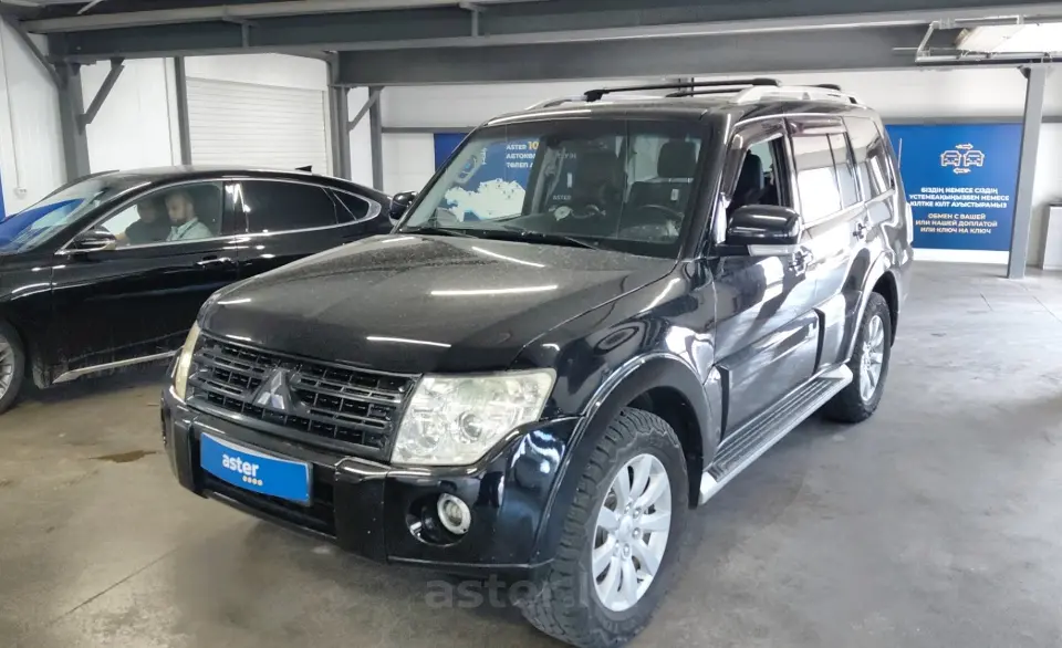 2010 Mitsubishi Pajero