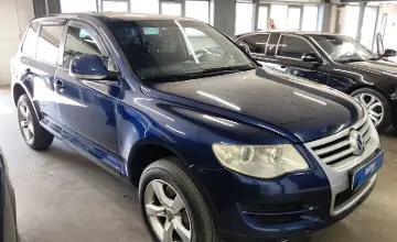 Volkswagen Touareg 2007 года за 5 490 000 тг. в Астана фото 2