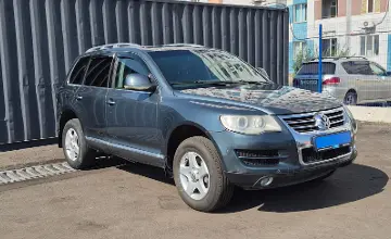 Volkswagen Touareg 2008 года за 3 800 000 тг. в Алматы фото 3