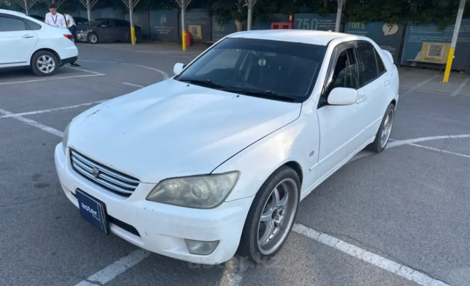 2001 Toyota Altezza