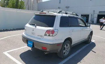 Mitsubishi Outlander 2003 года за 2 590 000 тг. в Шымкент фото 3