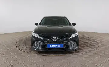 Toyota Camry 2019 года за 13 350 000 тг. в Шымкент фото 2