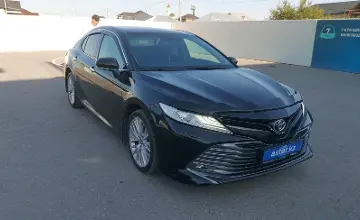 Toyota Camry 2019 года за 13 690 000 тг. в Шымкент фото 2