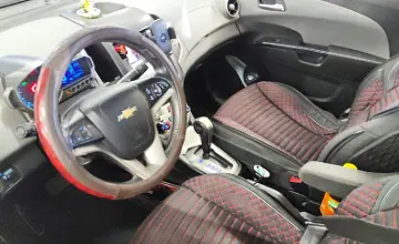 Chevrolet Aveo 2014 года за 2 790 000 тг. в Астана фото 5