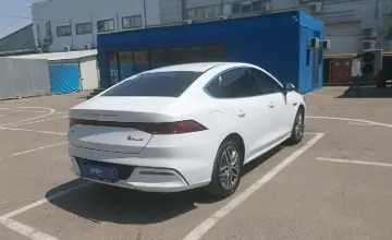 BYD QIN PLUS 2024 года за 5 890 000 тг. в Алматы фото 3