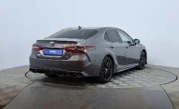 Toyota Camry 2020 года за 10 890 000 тг. в Астана