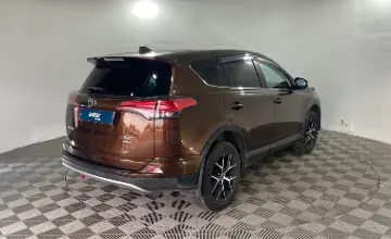 Toyota RAV4 2018 года за 11 490 000 тг. в Павлодар
