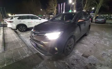 Toyota RAV4 2018 года за 11 490 000 тг. в Павлодар фото 1