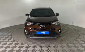 Toyota RAV4 2018 года за 11 490 000 тг. в Павлодар фото 2