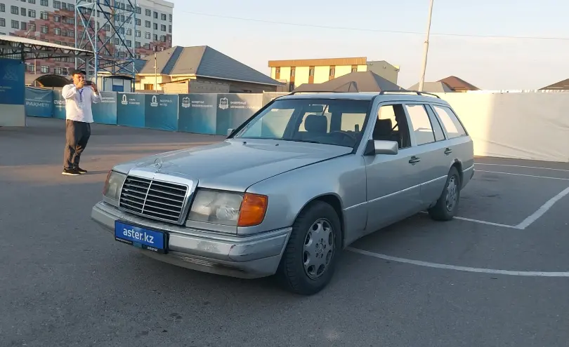 Mercedes-Benz E-Класс 1990 года за 950 000 тг. в Шымкент