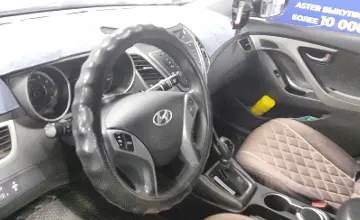 Hyundai Elantra 2015 года за 6 290 000 тг. в Астана фото 5