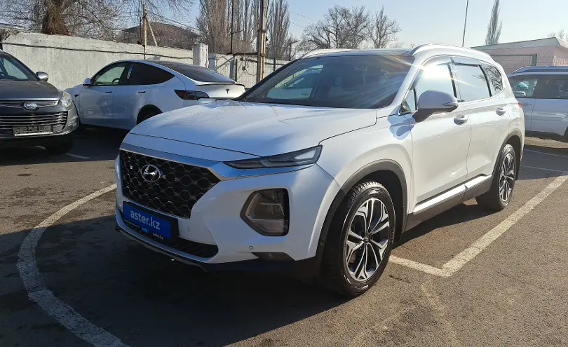 Hyundai Santa Fe 2020 года за 11 300 000 тг. в Алматы