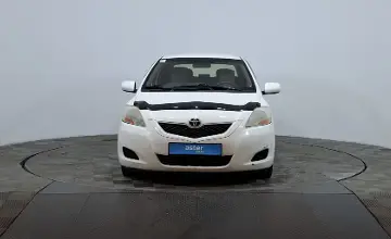 Toyota Yaris 2010 года за 3 690 000 тг. в Астана фото 2