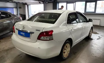 Toyota Yaris 2010 года за 3 690 000 тг. в Астана фото 3