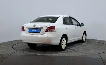 Toyota Yaris 2010 года за 3 690 000 тг. в Астана
