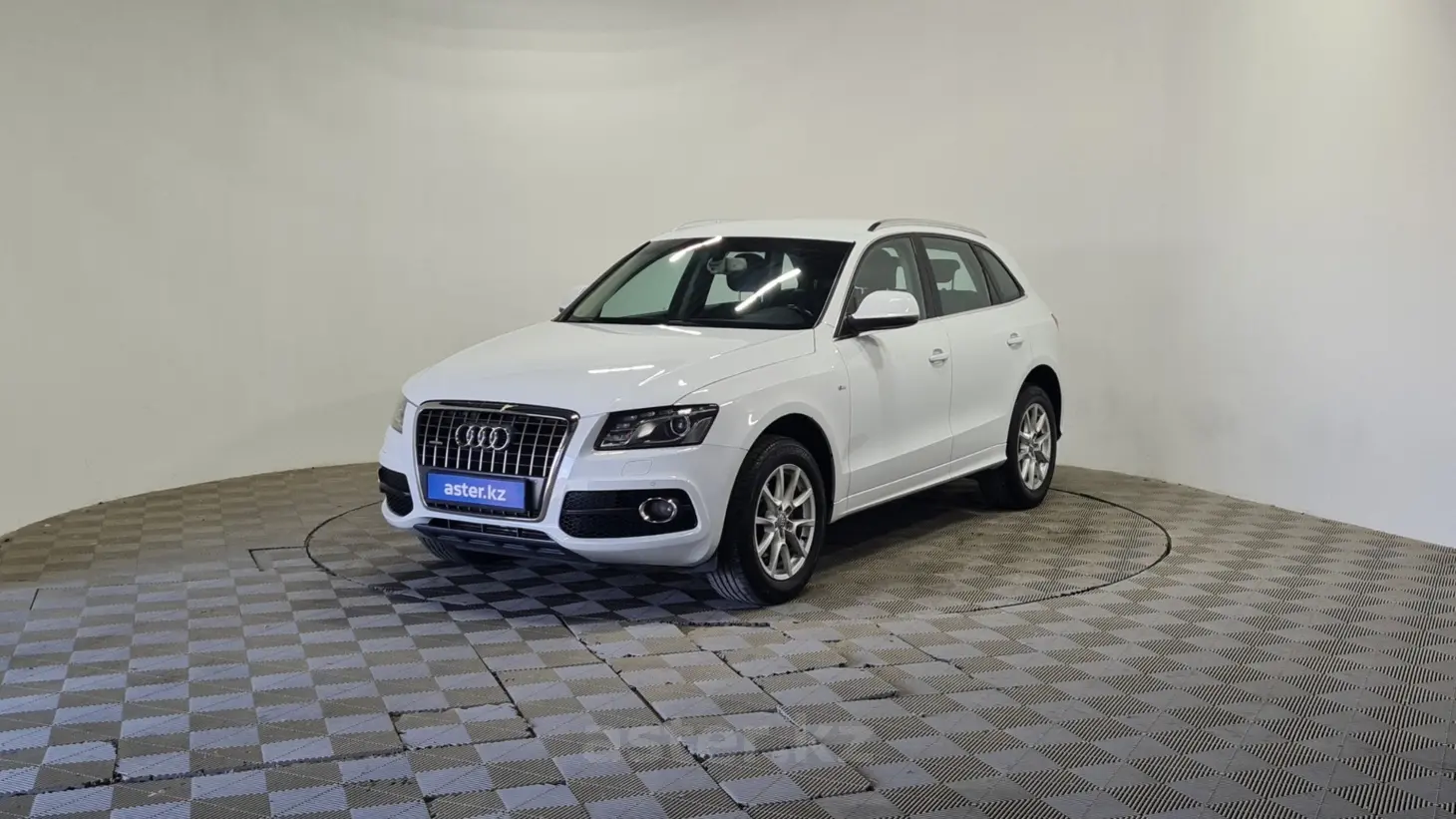 Audi Q5, 2011