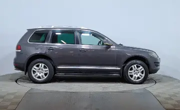 Volkswagen Touareg 2007 года за 5 990 000 тг. в Астана фото 4