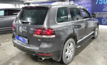 Volkswagen Touareg 2007 года за 5 990 000 тг. в Астана фото 3