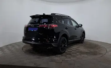 Toyota RAV4 2019 года за 12 590 000 тг. в Астана