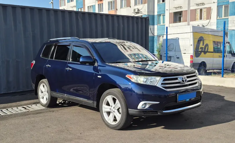 Toyota Highlander 2010 года за 10 400 000 тг. в Алматы фото 3