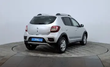 Renault Sandero 2016 года за 2 890 000 тг. в Астана