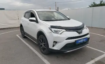Toyota RAV4 2018 года за 9 190 000 тг. в Шымкент фото 2