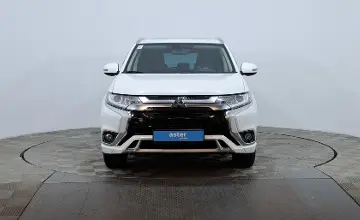 Mitsubishi Outlander 2022 года за 10 590 000 тг. в Астана фото 2