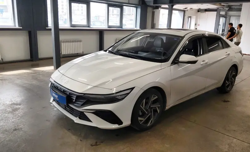 Hyundai Elantra 2024 года за 7 900 000 тг. в Астана