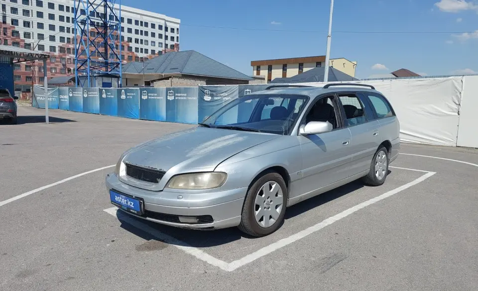2001 Opel Omega