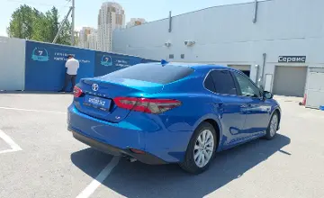 Toyota Camry 2019 года за 10 790 000 тг. в Шымкент фото 3