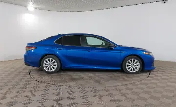 Toyota Camry 2019 года за 10 790 000 тг. в Шымкент фото 4