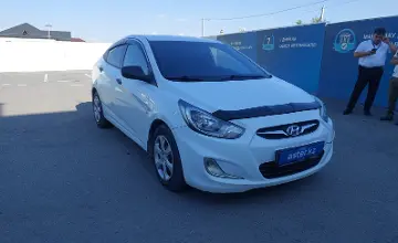 Hyundai Accent 2014 года за 3 290 000 тг. в Шымкент фото 2