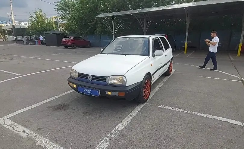 Volkswagen Golf 1993 года за 850 000 тг. в Алматы