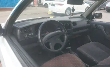 Volkswagen Golf 1993 года за 850 000 тг. в Алматы фото 5