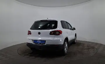 Volkswagen Tiguan 2011 года за 3 290 000 тг. в Астана