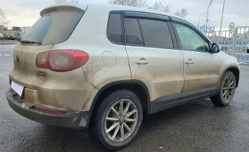 Volkswagen Tiguan 2011 года за 3 290 000 тг. в Астана фото 3