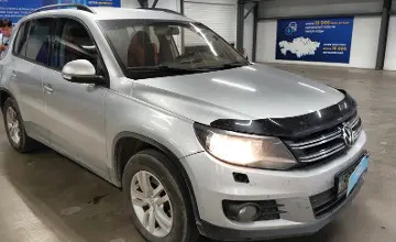 Volkswagen Tiguan 2015 года за 4 790 000 тг. в Астана фото 2
