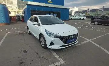 Hyundai Accent 2020 года за 7 590 000 тг. в Алматы фото 2