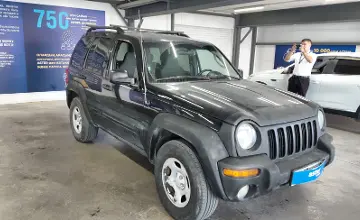 Jeep Liberty (North America) 2003 года за 3 490 000 тг. в Астана фото 2