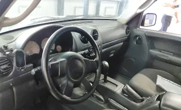 Jeep Liberty (North America) 2003 года за 3 490 000 тг. в Астана фото 5