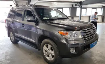Toyota Land Cruiser 2013 года за 20 000 000 тг. в Астана фото 2