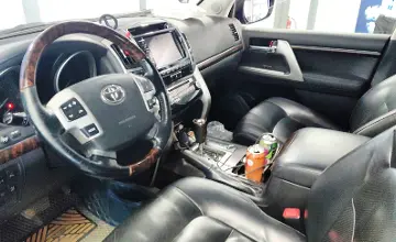 Toyota Land Cruiser 2013 года за 20 000 000 тг. в Астана фото 5