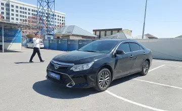 Toyota Camry 2015 года за 9 990 000 тг. в Шымкент фото 1